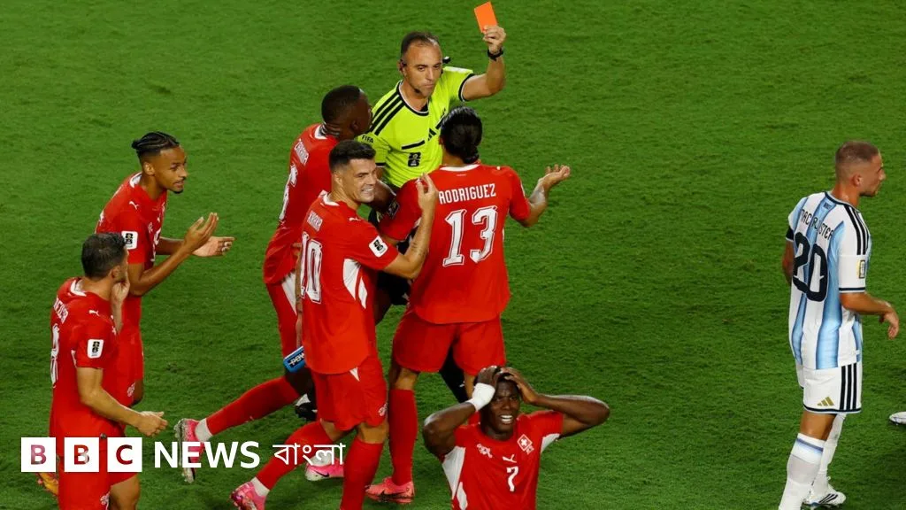 সুইজারল্যান্ডের বিপক্ষে ম্যাচে রেফারির লাল কার্ডের সিদ্ধান্ত নিয়ে বিতর্ক