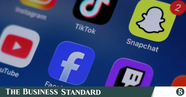 New Zealand to introduce bill banning social media for under-16s