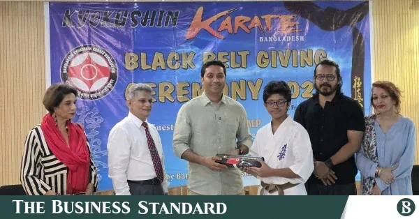 প্রাথমিক বিদ্যালয়ের চতুর্থ ও পঞ্চম শ্রেণিতে মার্শাল আর্ট বাধ্যতামূলক