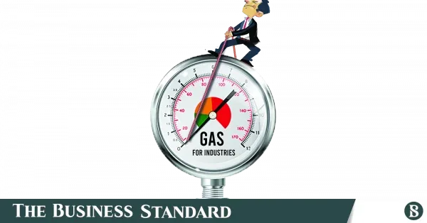 Govt adopts CNG rationing and oil-based power to boost industrial gas supply