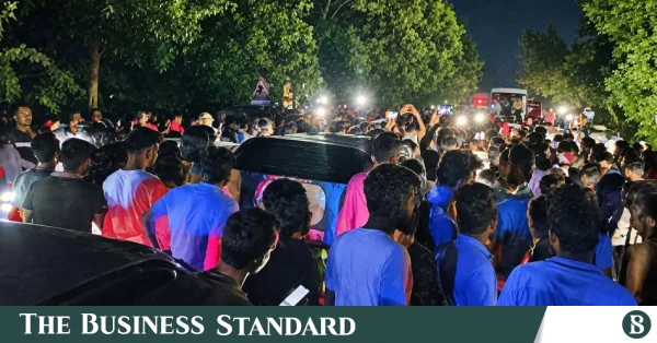 Locals block Ctg-Khagrachhari highway for 3 hours over road safety