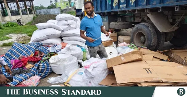 Customs seizes cigarette-making machinery and tobacco in Bagerhat