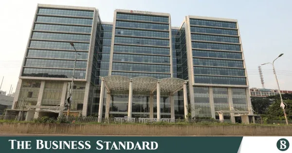 President revokes disciplinary action against 21 NBR officials